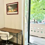 Liberty Vittoria Apartman *
